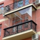  Frameless balcony glazing